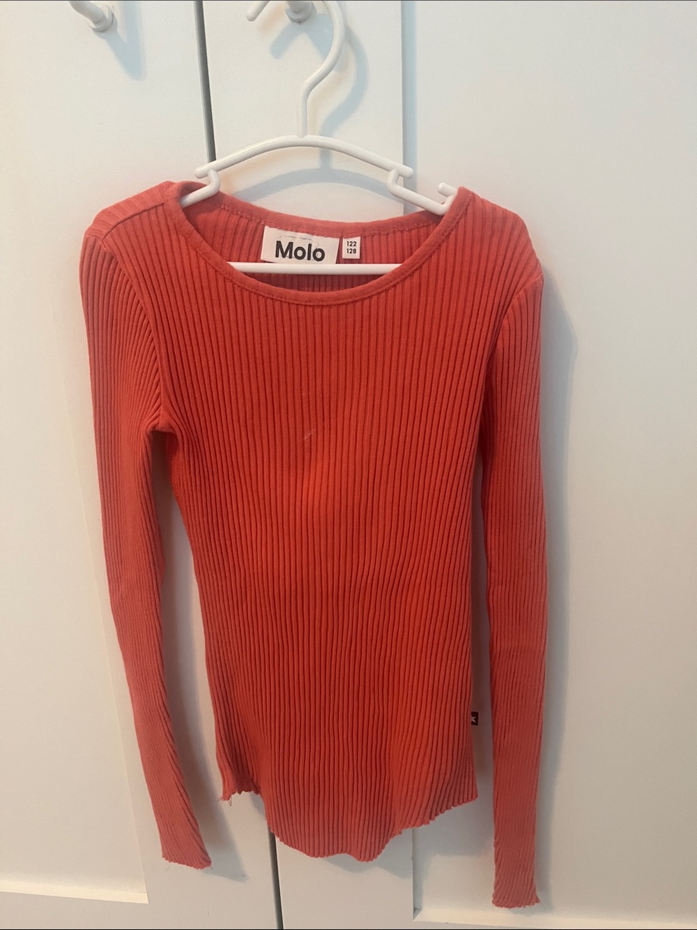 Molo Ribbed Long-Sleeve Tee in Coral